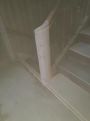 Menuiserie le Gac - Remplacement d'un noyau de départ d'escalier avec raccord de moulures