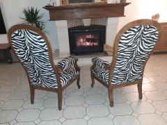 Virginie Wattellier - Fauteuils et Créations - 2 Voltaires de convalescence au coin du feu